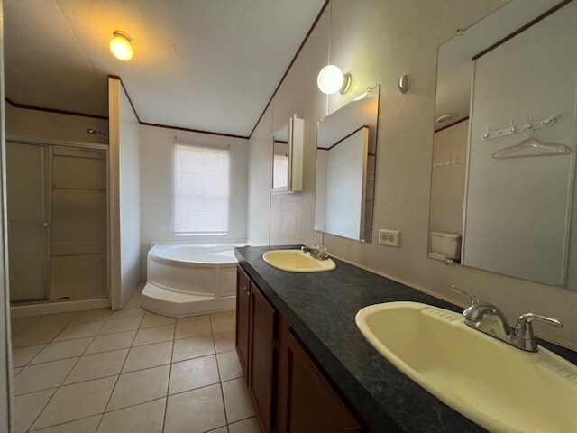 Building Photo - 56 Willowbrook Ct