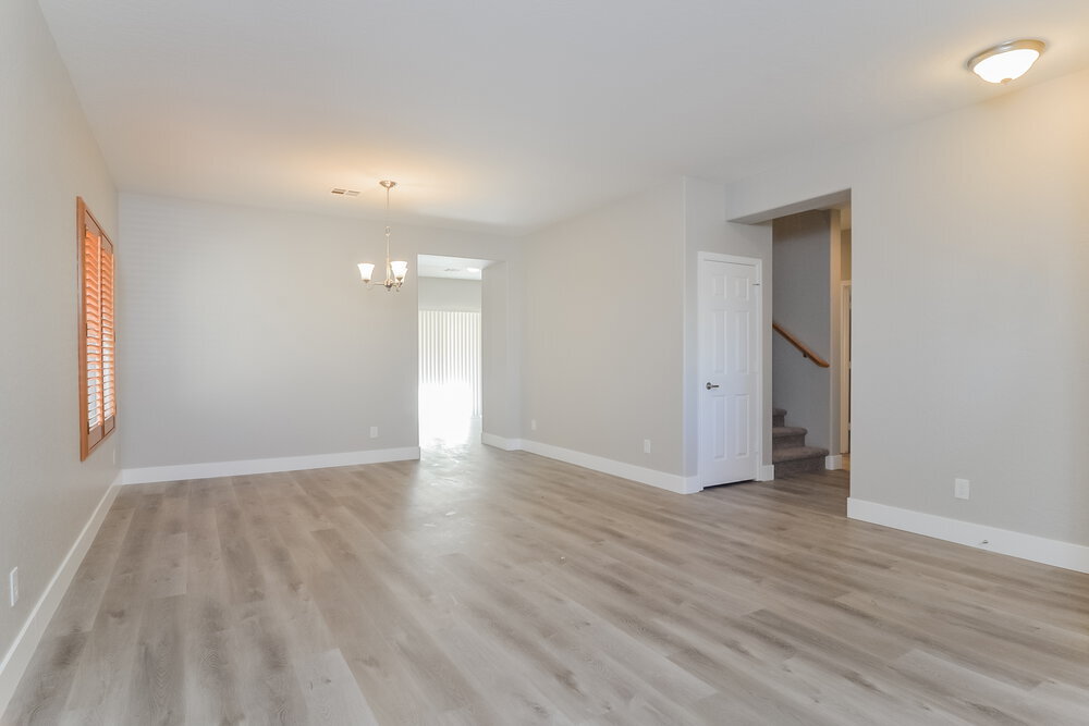 Building Photo - 255 Crusades Ave