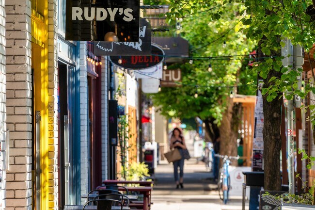 Building Photo - 4065 N Mississippi Ave