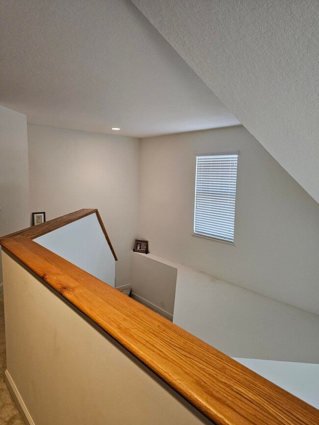 Building Photo - 10451 SW Academic Way