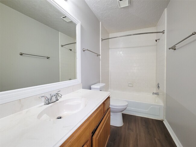 Building Photo - 8502 Canyon Pine Dr