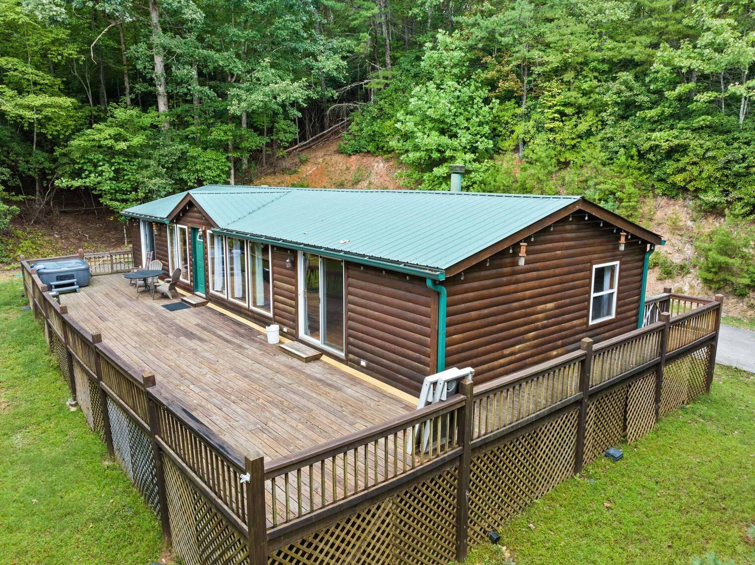 Building Photo - 1390 Snake Nation Rd