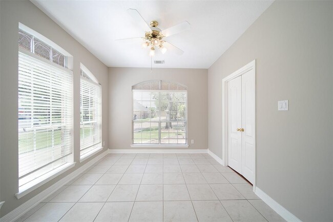 Building Photo - 5411 Dunston Ct