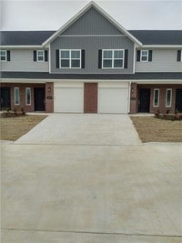 Building Photo - 2729 W Kilimanjaro Way
