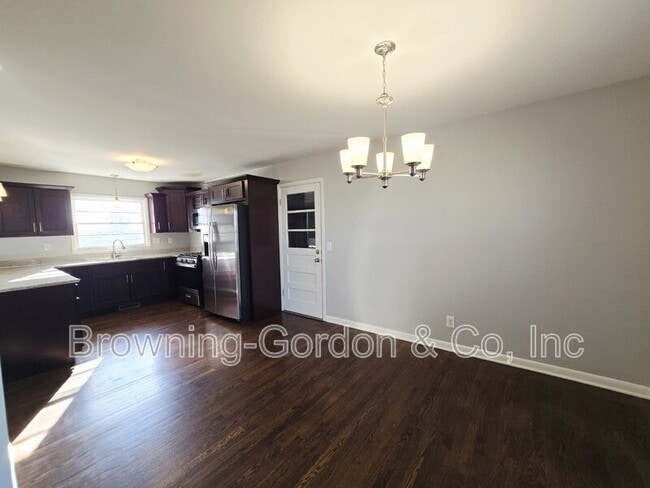 Building Photo - 2817 Paden Dr