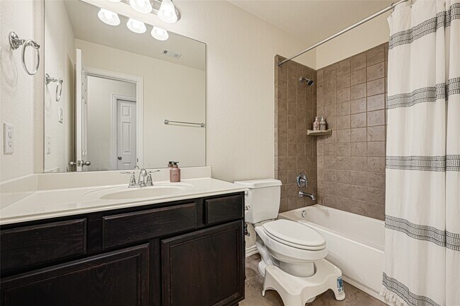 Building Photo - 6156 Flint Ct