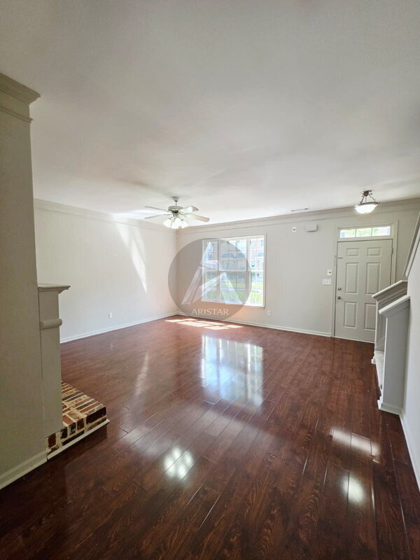 Building Photo - 4709 Liberty Square Dr