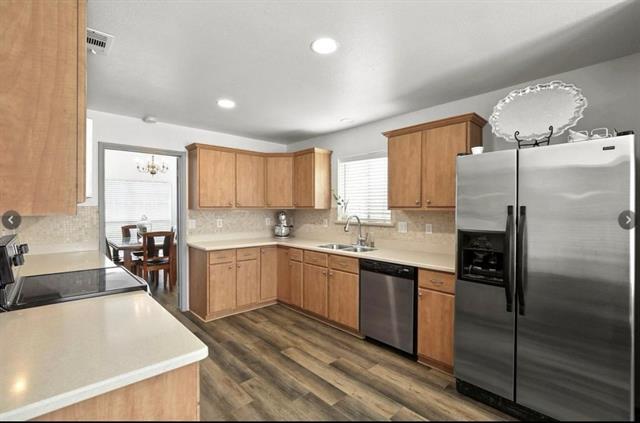 Building Photo - 1805 Country Ct