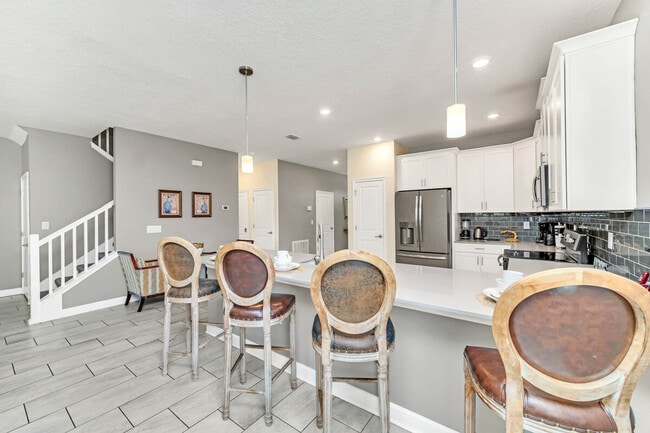 Building Photo - 9032 Stinger Dr