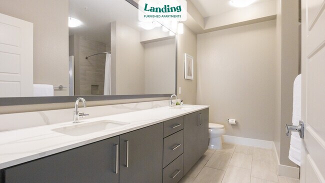 Building Photo - 15250 Quorum Dr