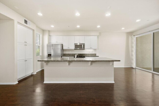 Building Photo - 2473 Antlers Way