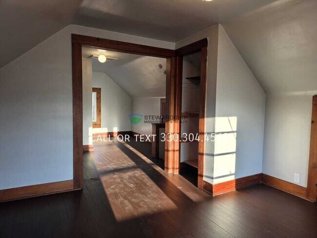 Building Photo - 1014 Berwin St