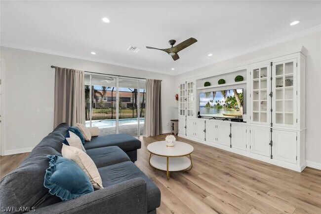 Building Photo - 6619 Marbella Dr