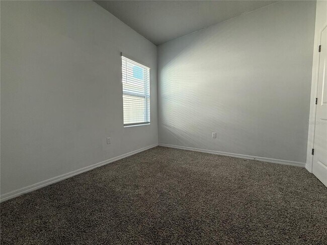 Building Photo - 2909 Deerberry Ln