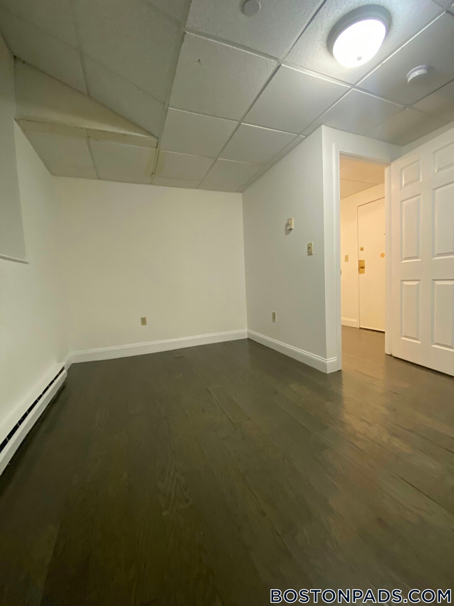 Building Photo - 98 Queensberry St