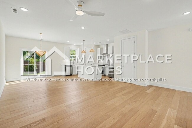 Building Photo - 107 Taverly Dr