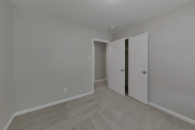 Building Photo - 8707 Texas Acorn Ave