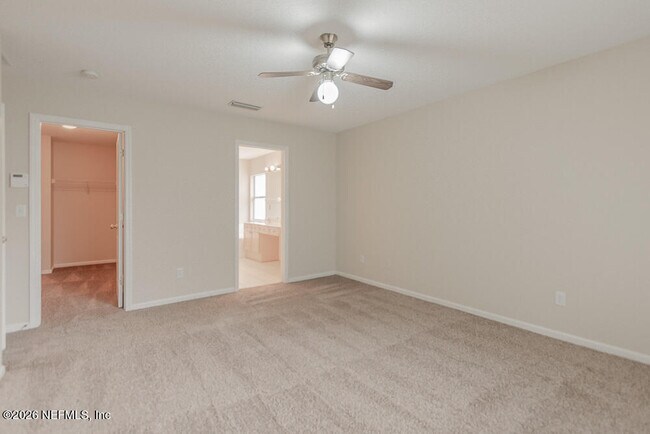 Building Photo - 684 Sid Dr