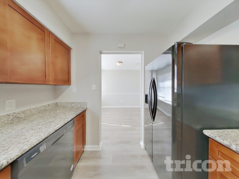 Building Photo - 7206 Sonnet Glen Ln