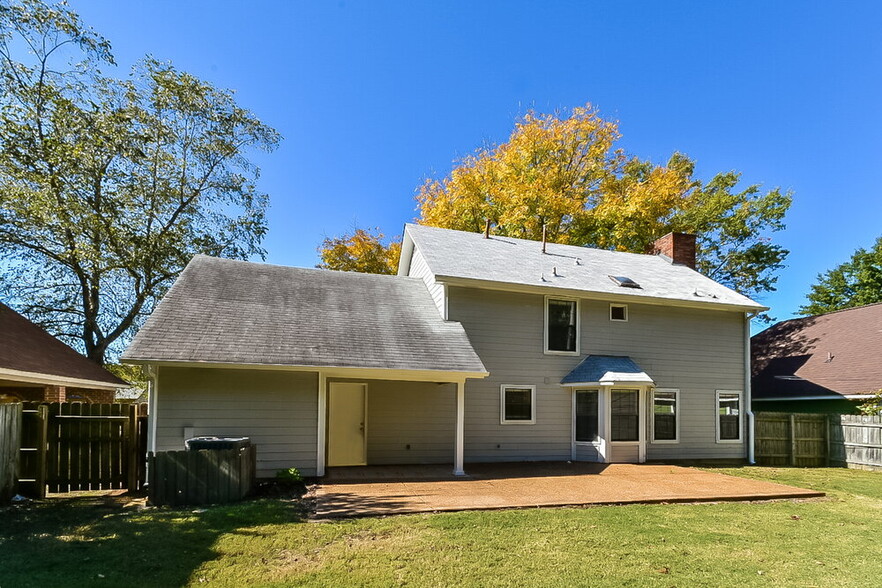 Building Photo - 2464 Green Glen Dr