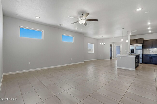 Building Photo - 788 Plains Blackfoot Dr