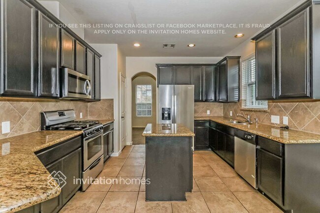 Building Photo - 3434 Tulip Trace Dr