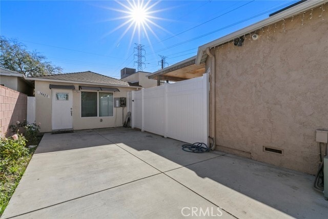 Building Photo - 14420 Judd St