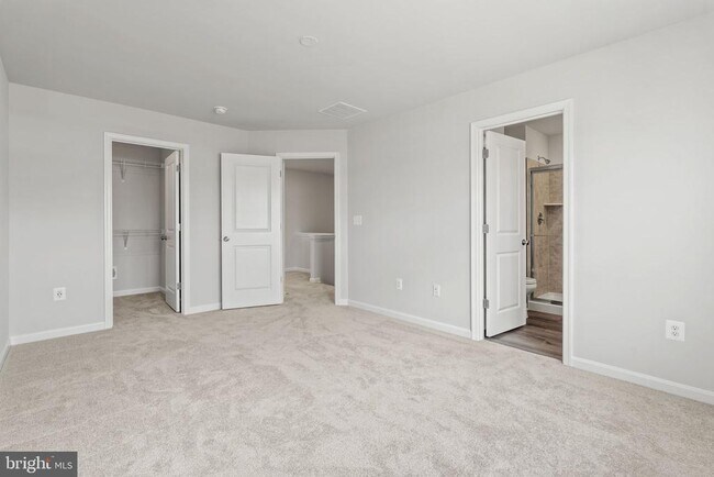 Building Photo - 160 Winterplace Dr