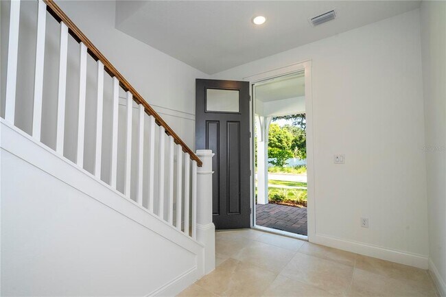 Building Photo - 2180 Forest Cir