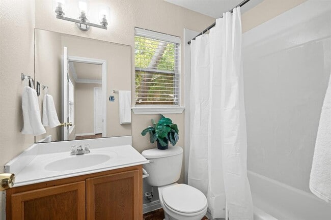 Building Photo - 2321 Bendridge Trail