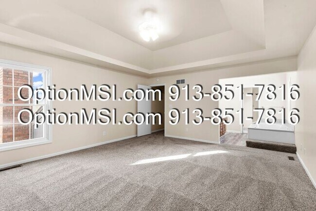 Building Photo - Welcome home to this charming two-story in South Woods subdivision