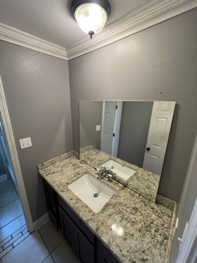 Building Photo - Spacious 5BR Home in Avalon – Dual Master Suites + Modern Updates!