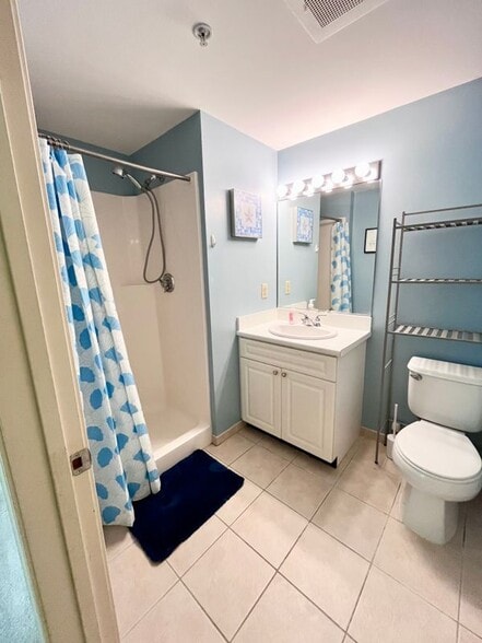 Building Photo - 1 Nassau St