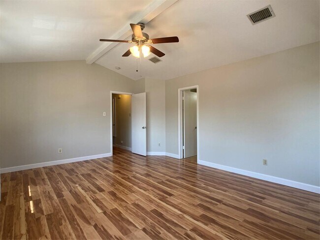 Building Photo - 10420 Bilbrook Pl