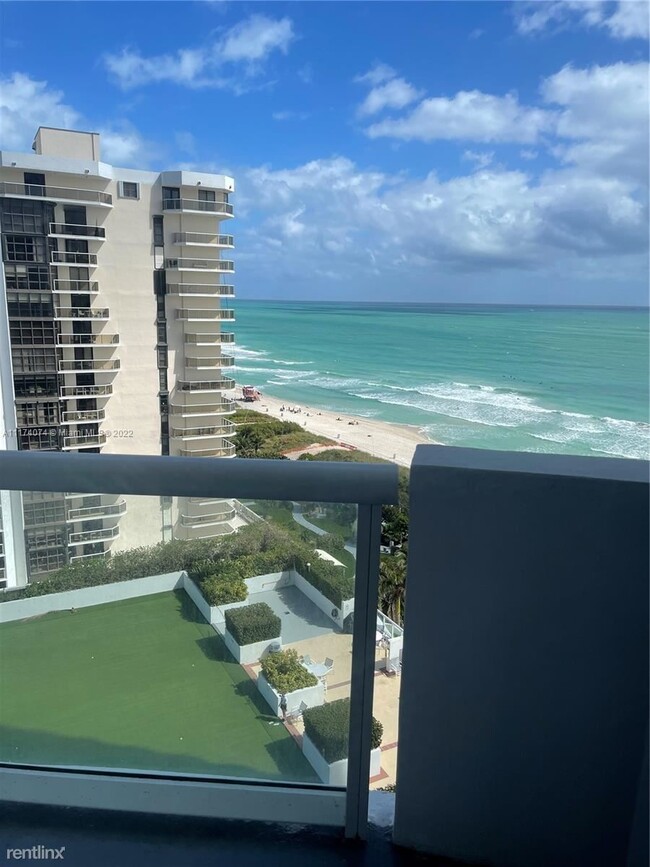 Building Photo - 1 br, 1 bath Condo - 6365 Collins Ave OCEA...