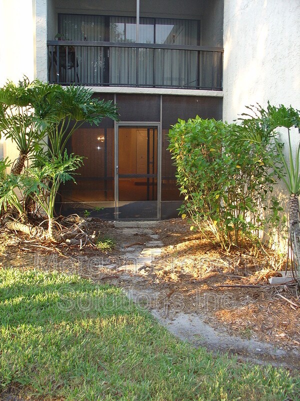 Building Photo - 3284 S Semoran Blvd