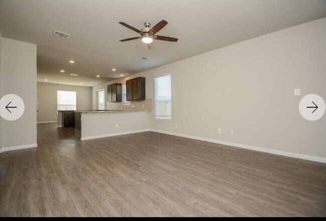 Building Photo - 4335 Rosemary Ln