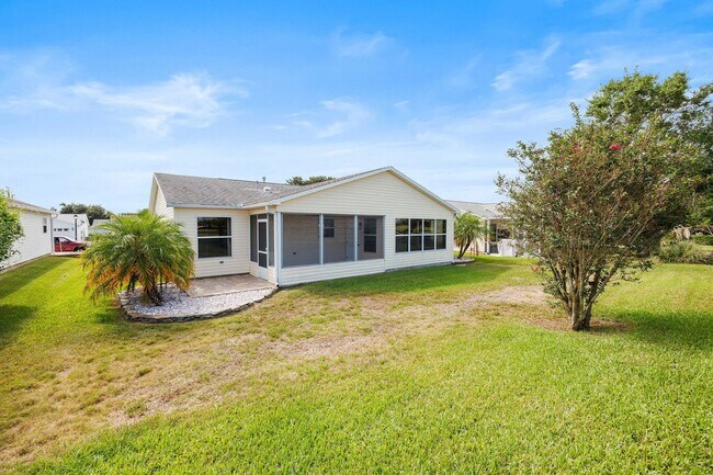 Building Photo - 1228 Carvello Dr