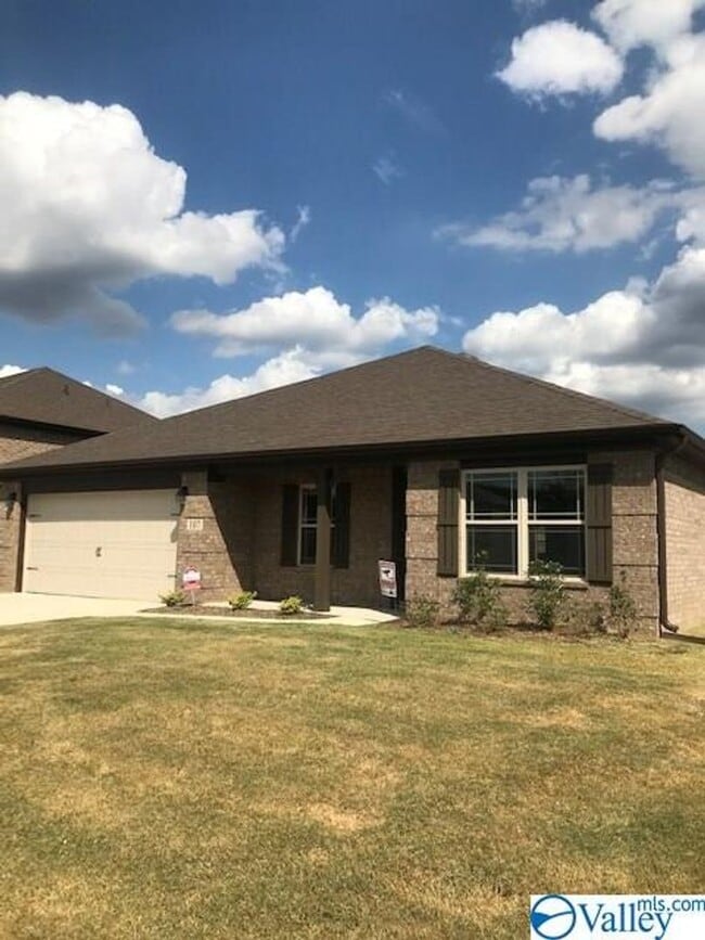 Building Photo - 107 Hulsey Ln