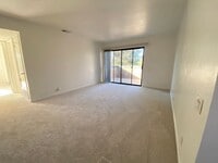 Building Photo - 178 Hackamore Common