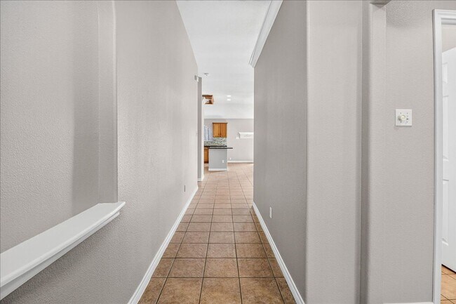 Building Photo - 5114 Spring Brook Dr
