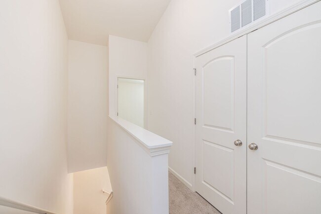 Building Photo - Charming Townhome Community near historic ...