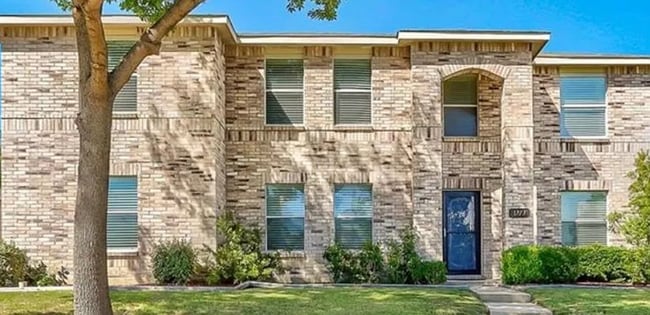Primary Photo - 1713 Cliffbrook Dr