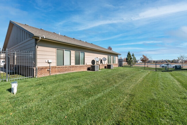 Building Photo - 13607 Hunters View St