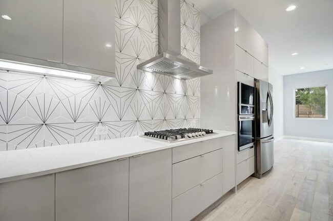 Building Photo - 2108 Tillery St