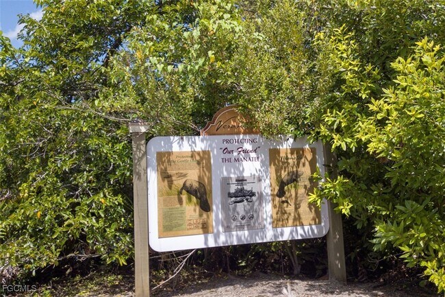 Building Photo - 3111 Cottonwood Bend