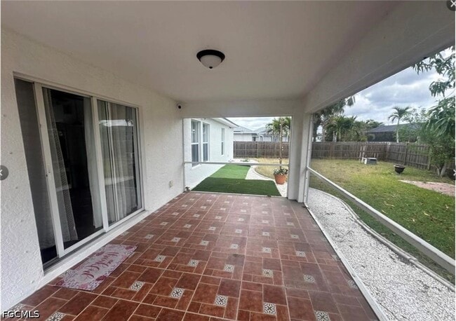 Building Photo - 2115 NW 19th Ave