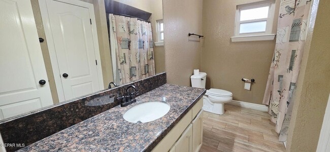 Building Photo - 1365 Desert Canyon Dr