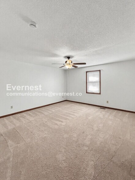 Building Photo - 2003 Aspen Way