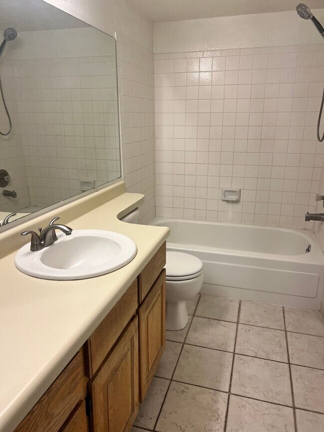 Building Photo - Powderwood Condo